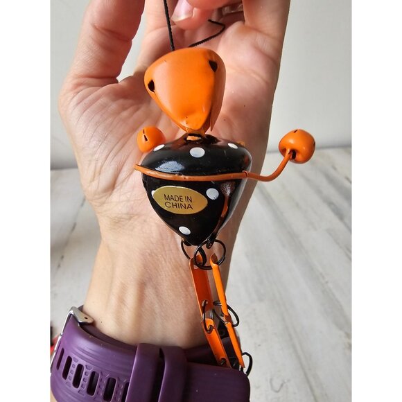 Metal jointed pumpkin ornament Halloween jack-o'-lantern skeleton tree - Picture 4 of 6